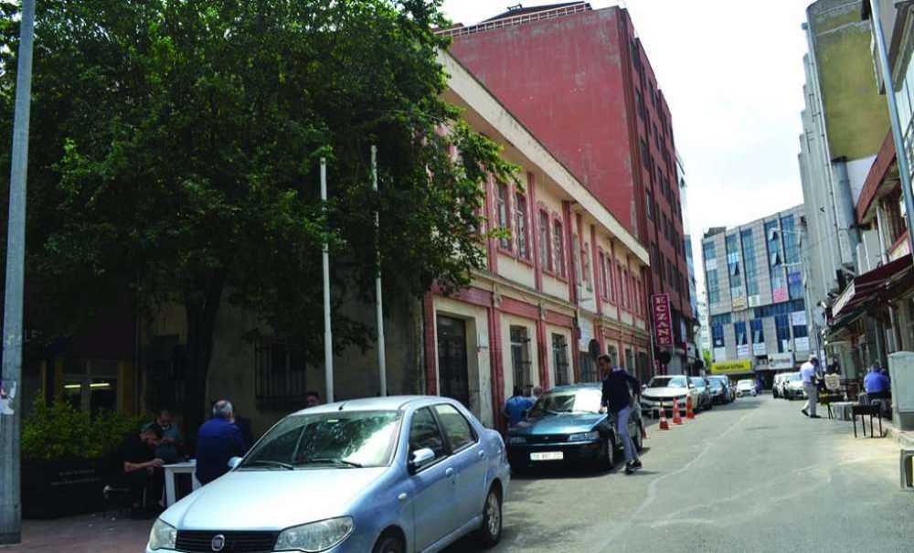 Yaklaşık 5 Yıldır Boş Duruyor