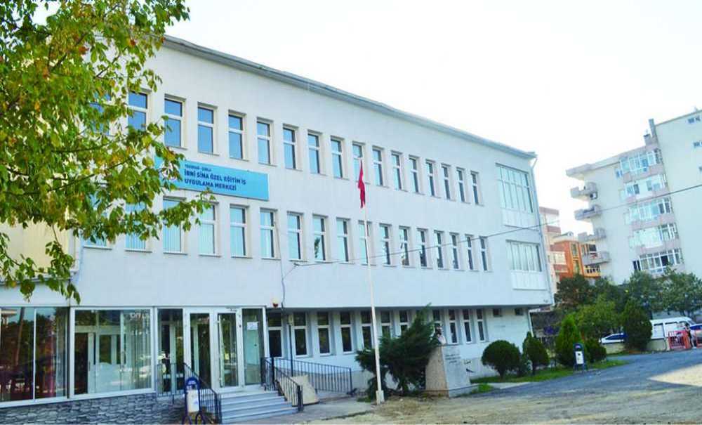 Çorlu Öğretmen Evi'nden Mahrum Kaldı