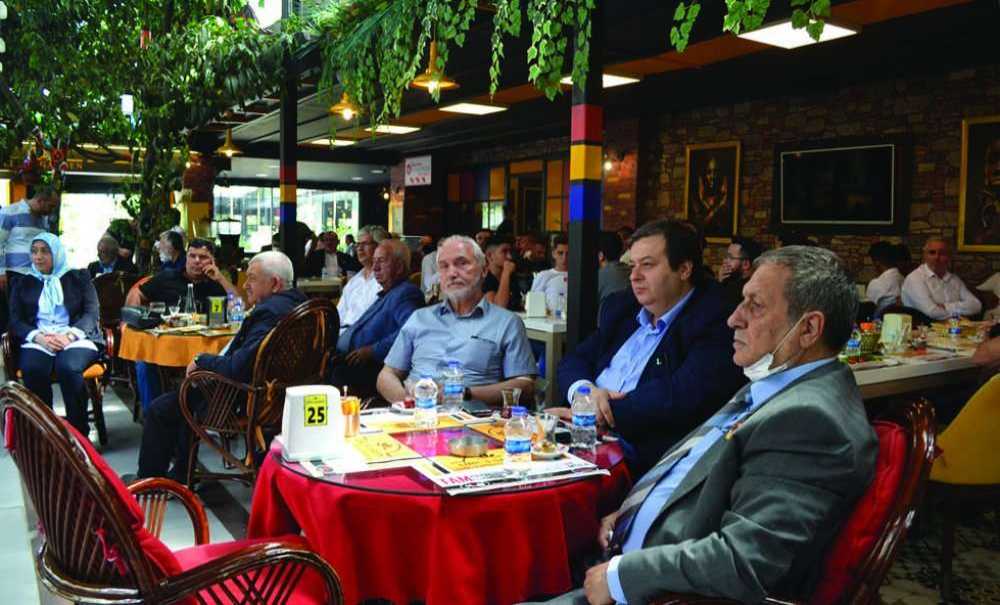 Ak Parti'den Gövde Gösteri