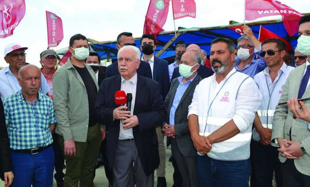 Doğu Perinçek, Grevdeki İşçileri Ziyaret Etti