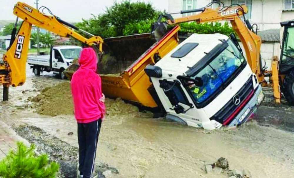 Çorlu Sele Teslim Oldu!