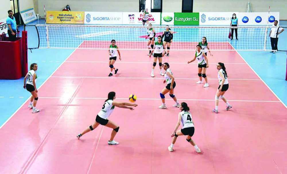 Çbsk Kadın Voleybol Takımı Tarih Yazdı