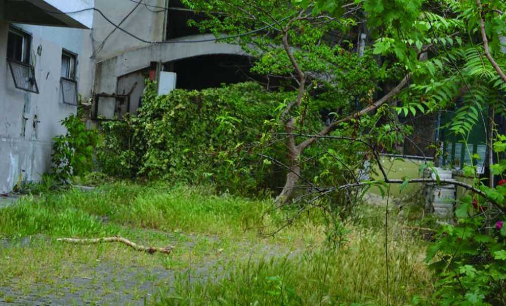 Kamu Binası Tehlike Saçmaya Devam Ediyor
