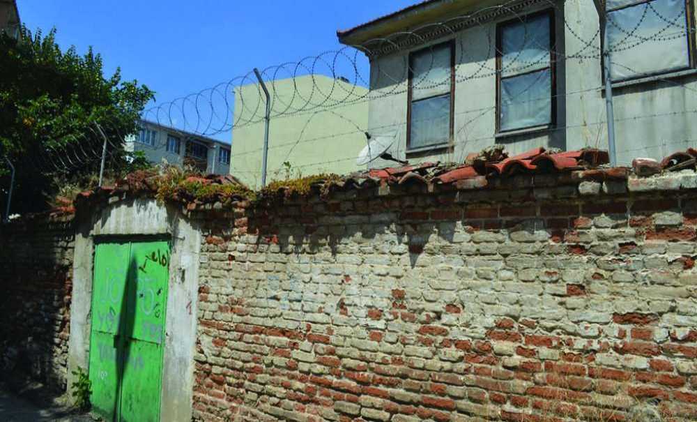 Hala Bir Adım Atılmadı