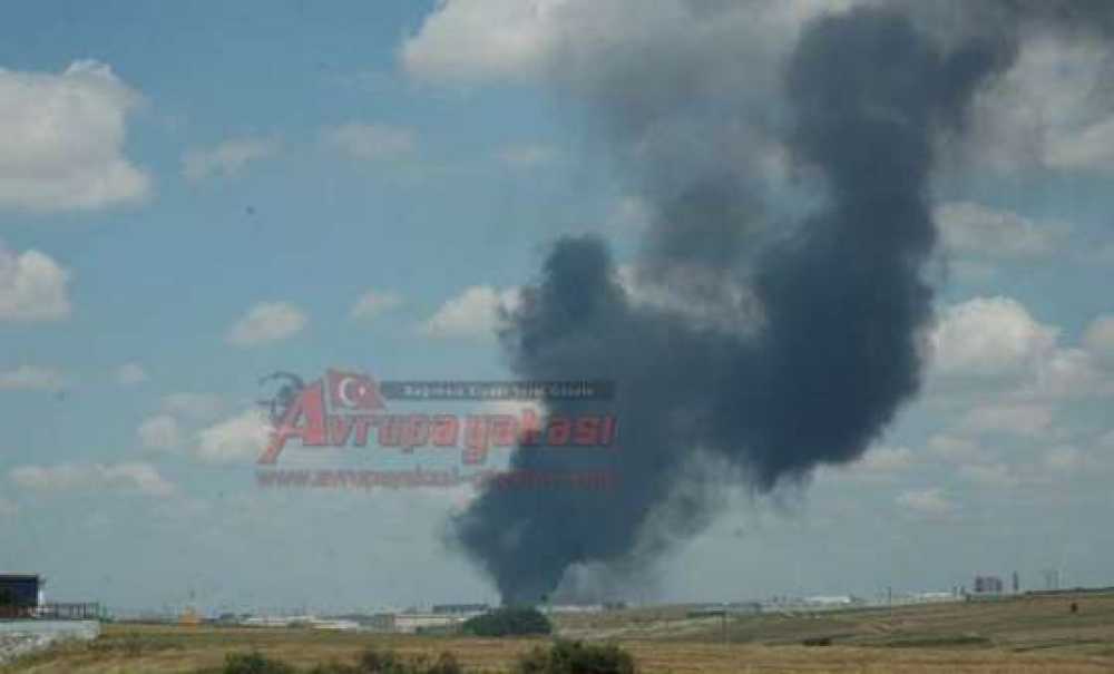 Çorlu`da Fabrika Yangını