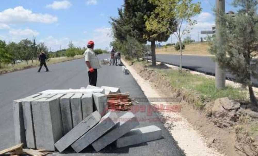Yeni Sanayi Sitesi'nde Yol Yapımı Sürüyor