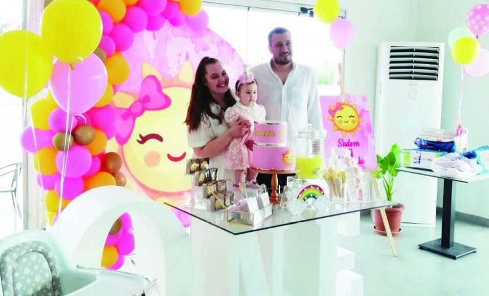 Kutlamaların Ortak Noktası: Kafe 1923 Ve Tenis Kafe