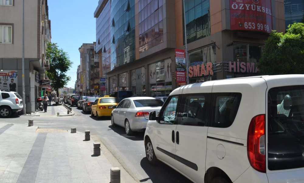 Bayram Öncesi Trafik Yoğunluğu Yaşandı