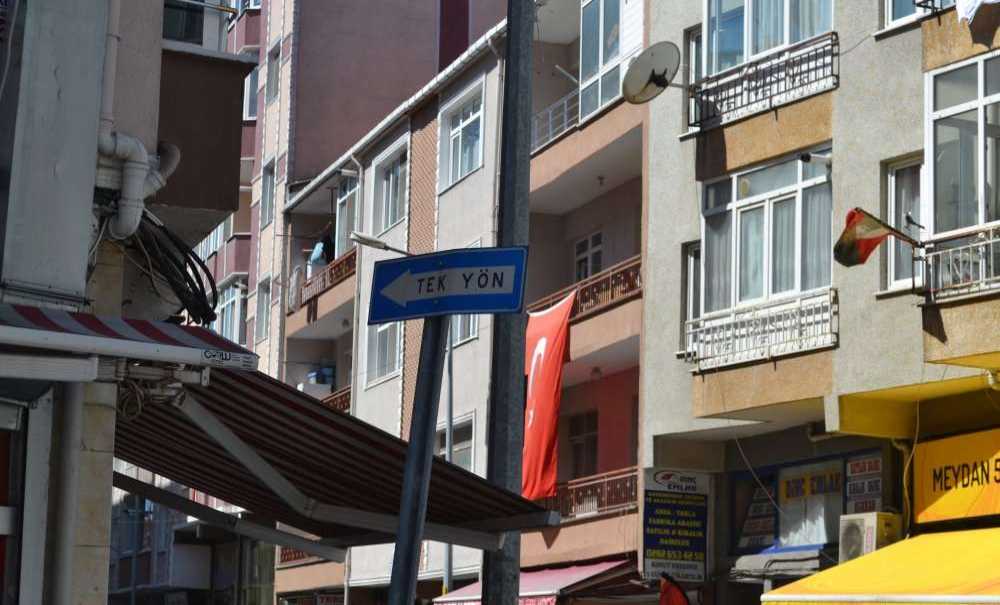 Yön Levhalarının Hali İçeler Acısı!