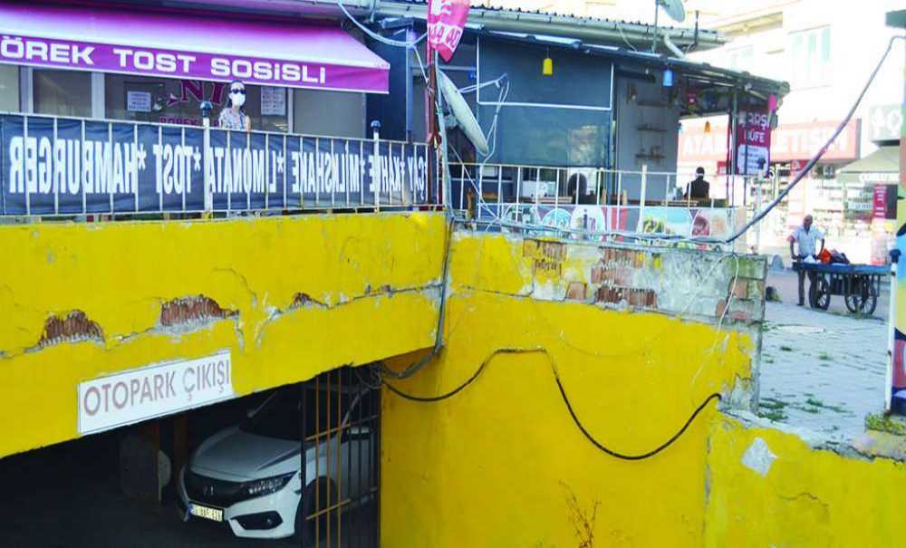 Otoparklar Dökülüyor