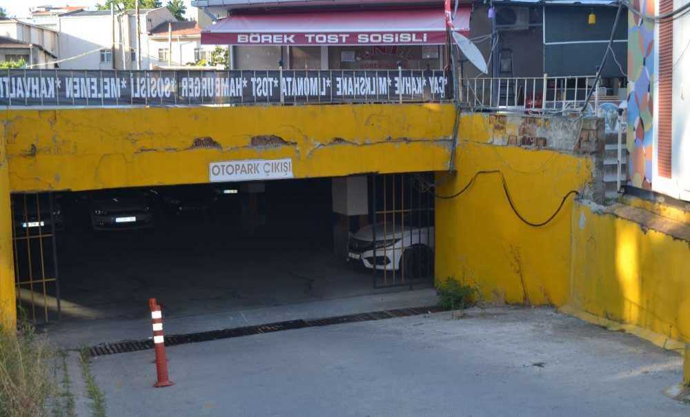 Otoparklar Dökülüyor