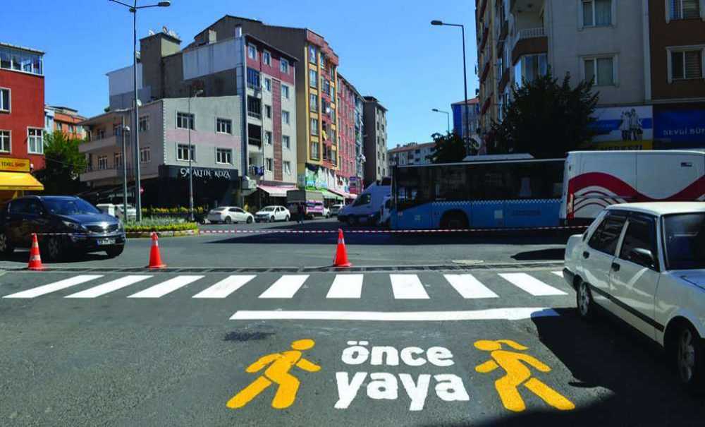 Kazadan Sonra Yaya Geçitleri Yapıldı