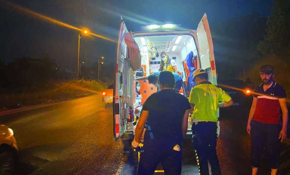 Otomobil Takla Attı, 2 Yaralı