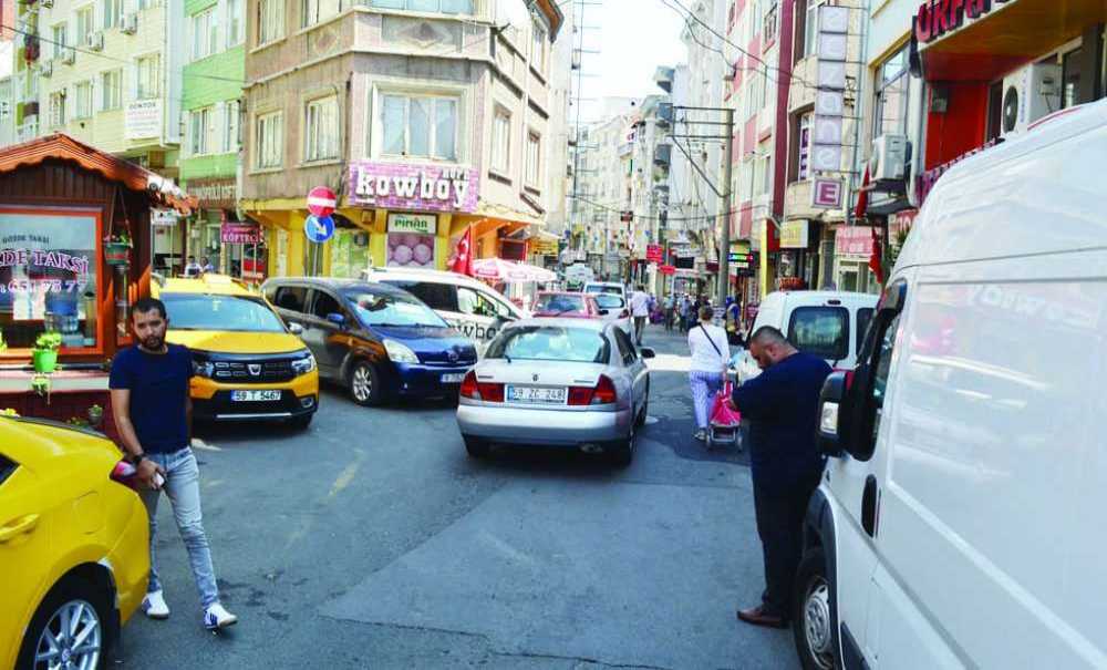 Her Perşembe Aynı Görüntü!
