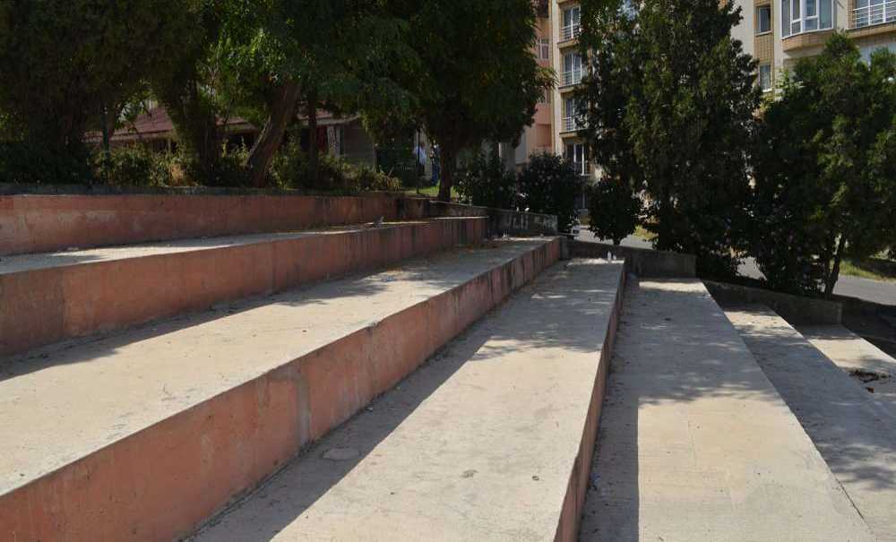 Amfi Tiyatrodaki Çalışmalar Bir Türlü Bitirilemedi!