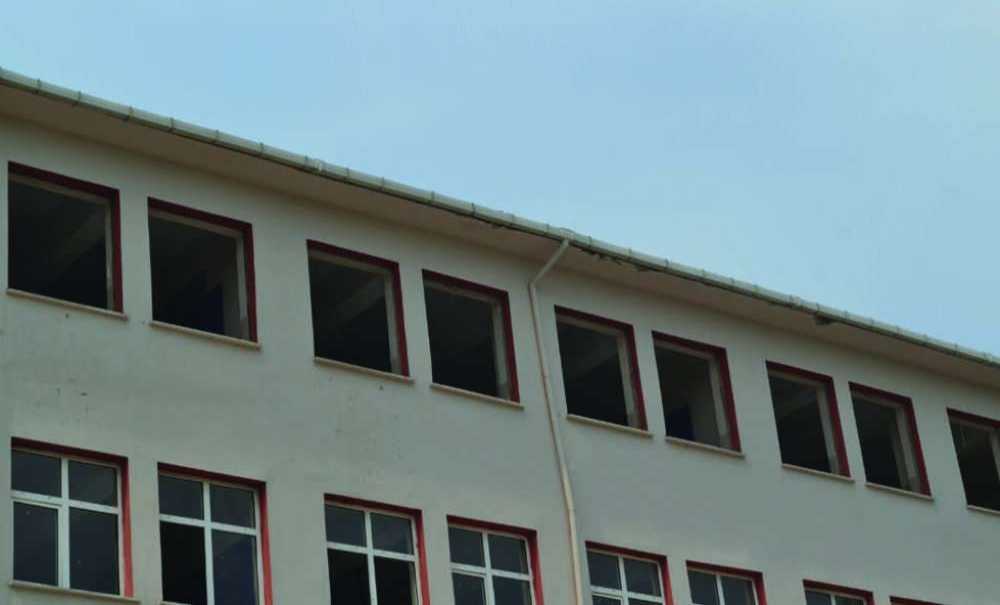 Okulların Yıkımı Başladı