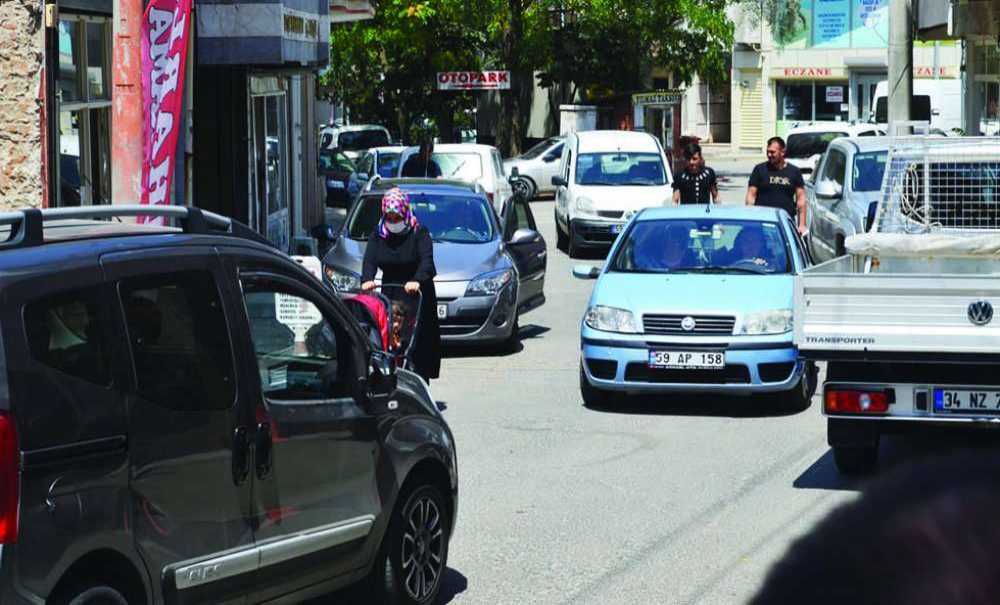 Trafik Çilesi Bitmek Bilmiyor!!!