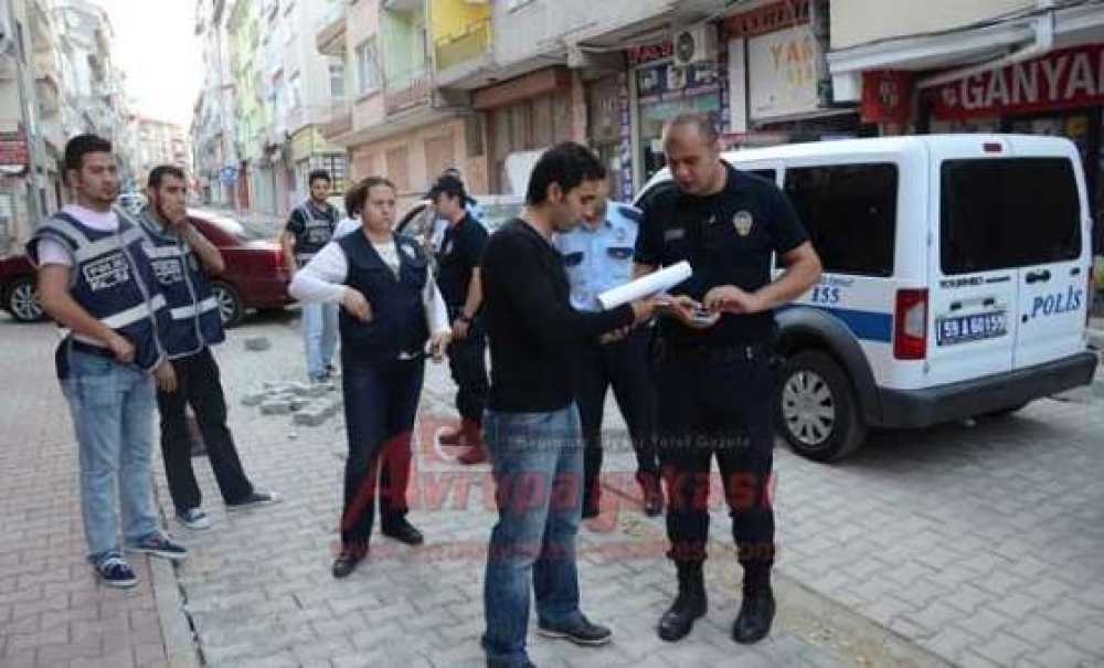 Sigara Satıcılarına Şafak Baskını