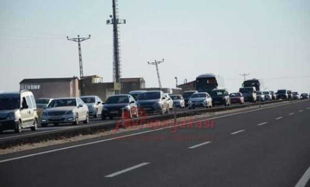 Tatilcilere Trafik Eziyeti