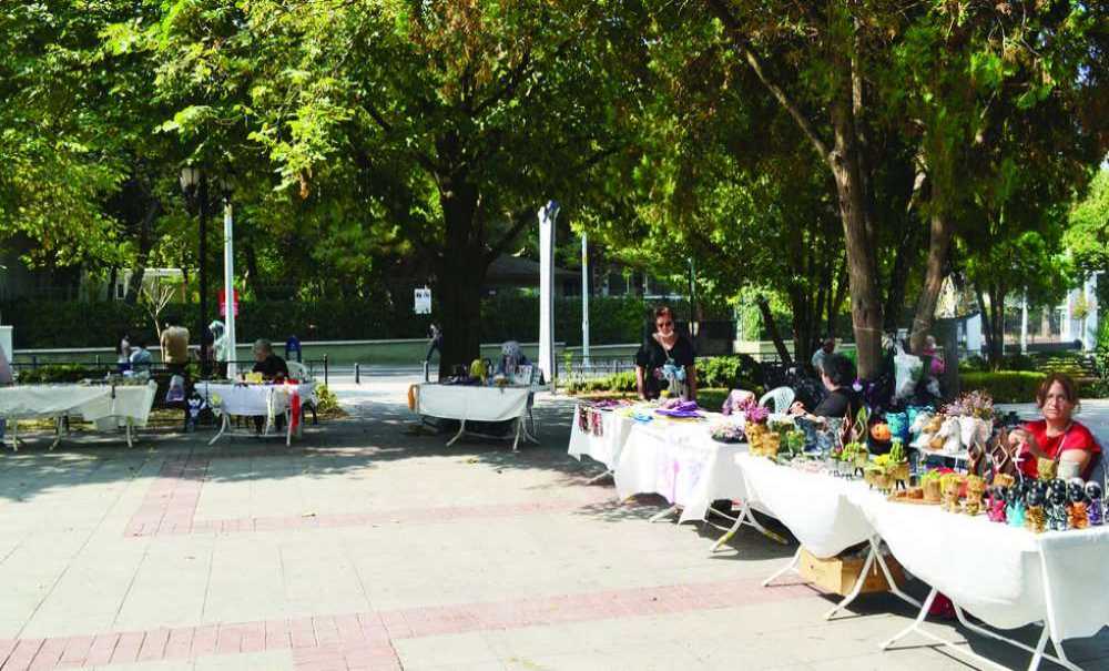 Hanımeli Çarşısı'nda İşler İyi Gitmiyor!