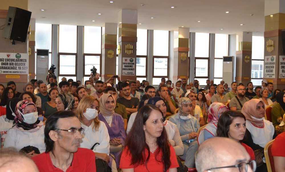 Grev Günlüğü Belgeselinin İlk Gösterimi Çorlu'da Yapıldı