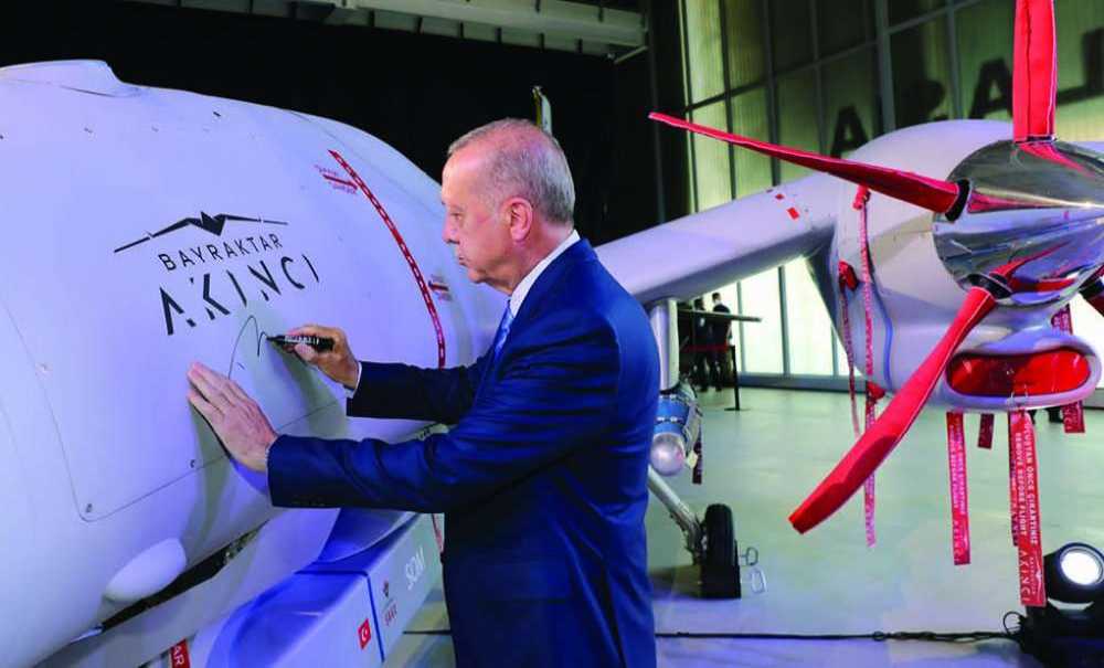 Cumhurbaşkanı Erdoğan Çorlu'da Tiha'yı Selamladı