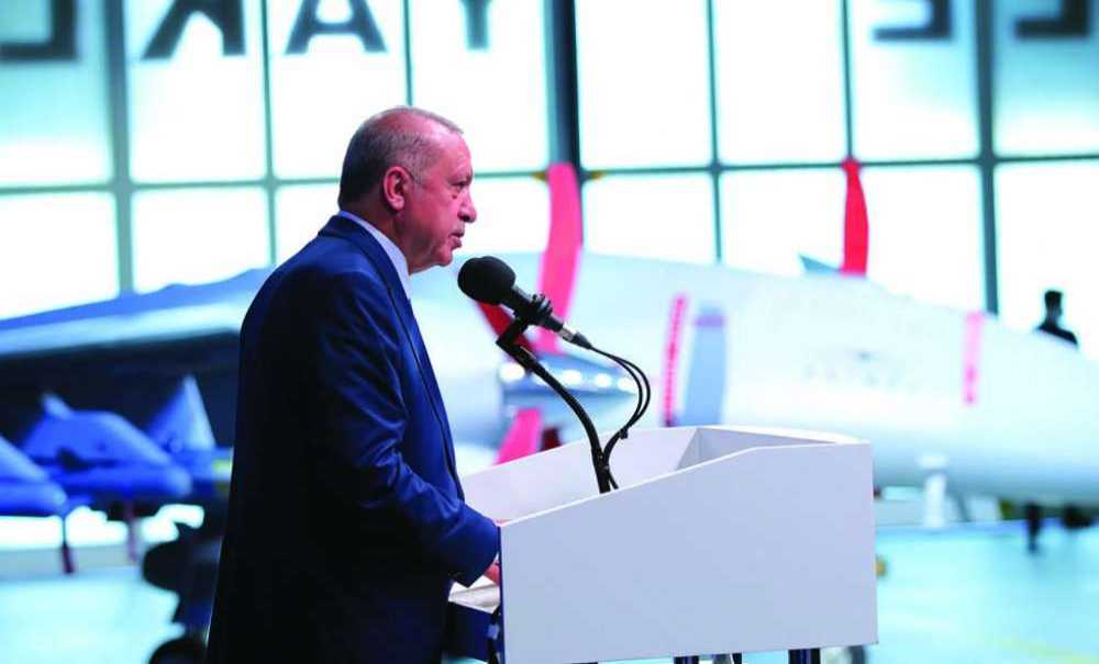 Cumhurbaşkanı Erdoğan Çorlu'da Tiha'yı Selamladı