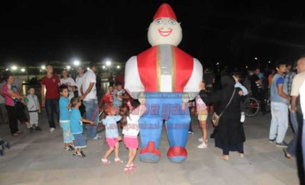 Çorlu Belediyesi'nin Ramazan Şenlikleri Başladı