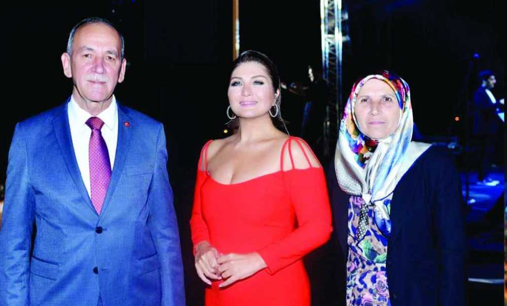 ‘Yaz Şenliği'nde Sibel Can Coşkusu Yaşandi