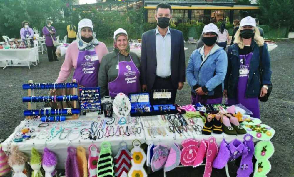 Hanımeli Gece Çarşısı Açıldı