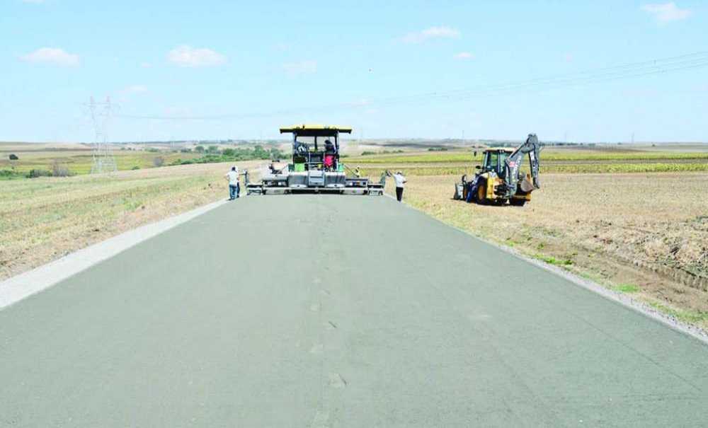 Marmaraereğlisi İlçesinde Yol Yapım Çalışmaları Devam Ediyor