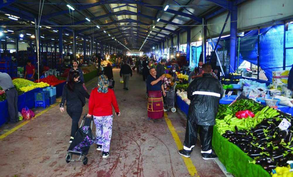 Pazarda Maske Kullanımına Uyulmuyor!