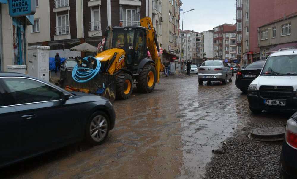 Çorlu Çamura Mahkum Edildi!