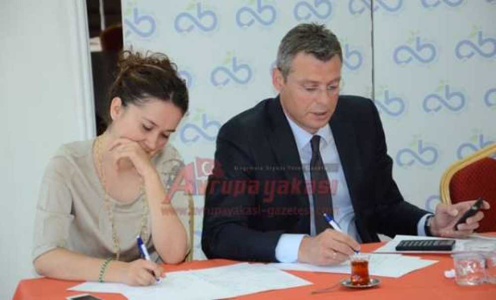 Maaşlar Vakıfbank'tan