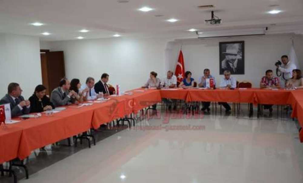 Maaşlar Vakıfbank'tan