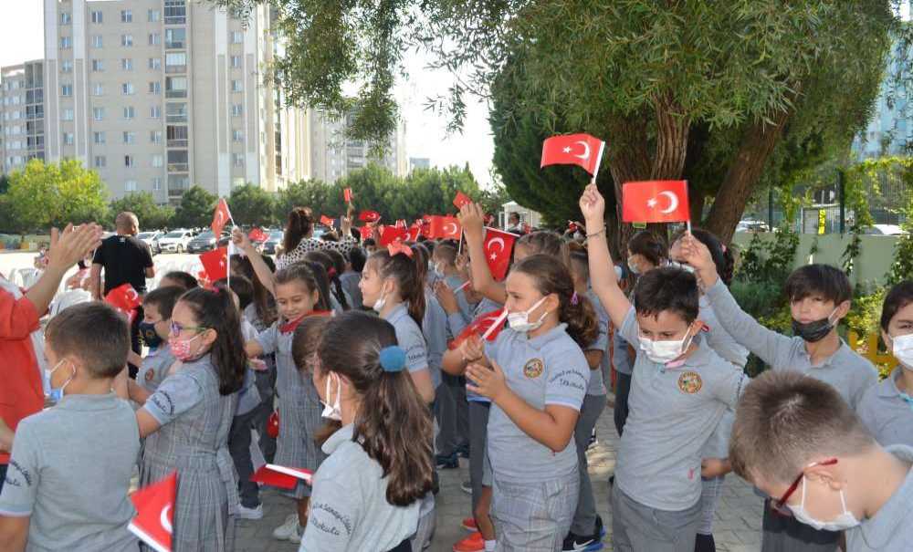 Çorlu'da İlköğretim Haftası Coşkuyla Kutlandı