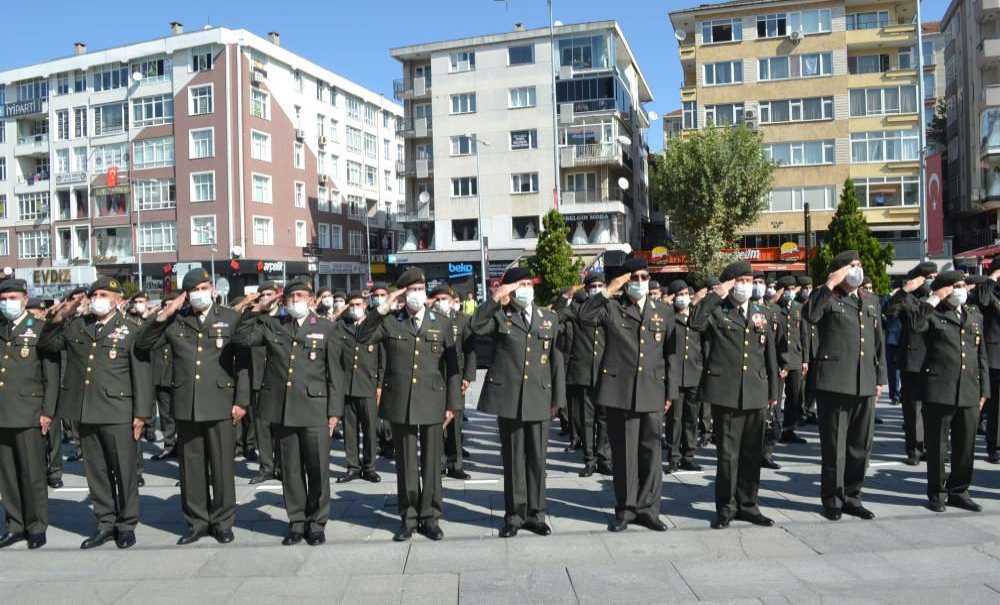 “19 Eylül Gazilerin Şeref Günüdür”