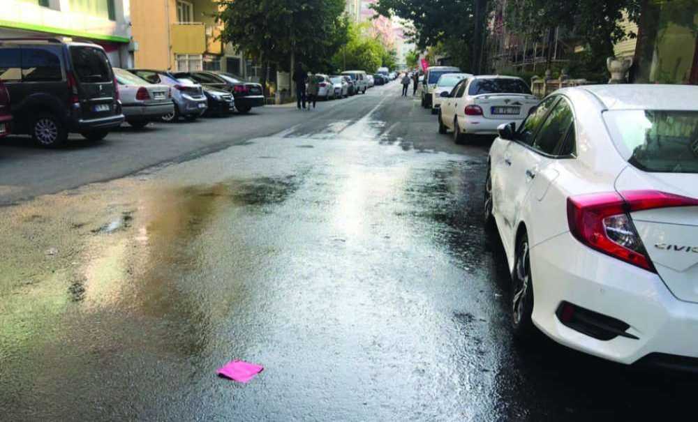 Su Patlağı Mahallelinin Tepkisini Çekti