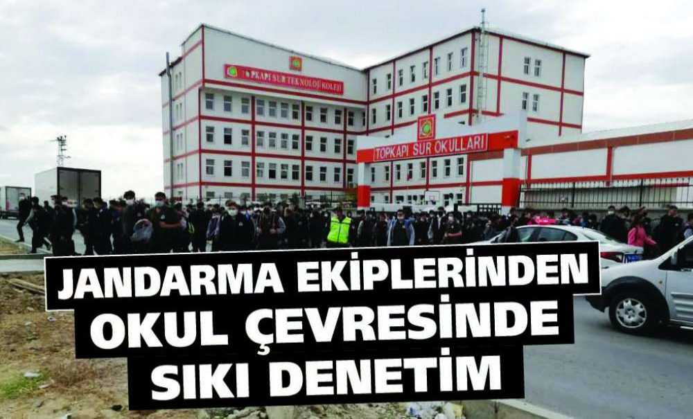 Jandarma Ekiplerinden Okul Çevresinde Sıkı Denetim