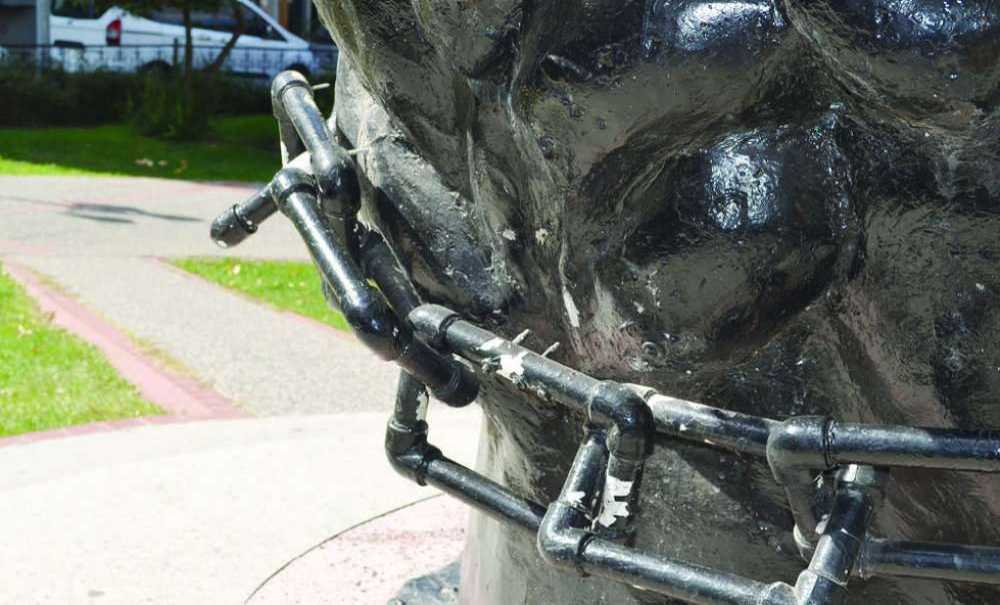 Uğur Mumcu Anıtı Yine Zarar Gördü