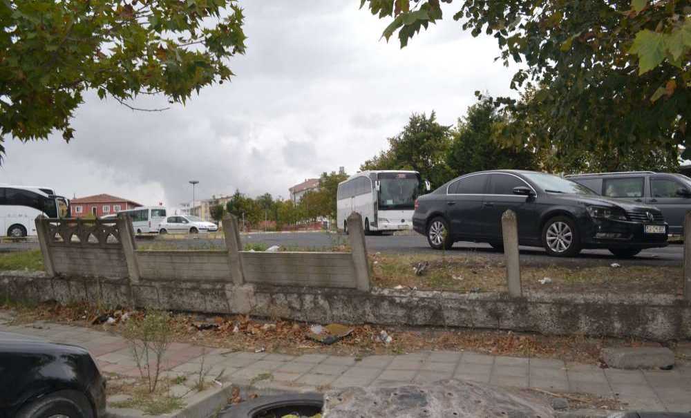 Otogarın Bahçe Duvarları Tepki Çekti!