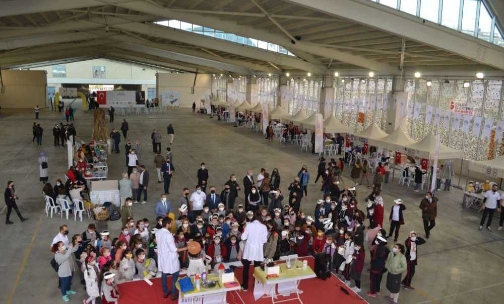 3 Gün Sürecek Bilim Şenliği Başladı