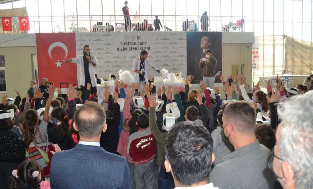 3 Gün Sürecek Bilim Şenliği Başladı