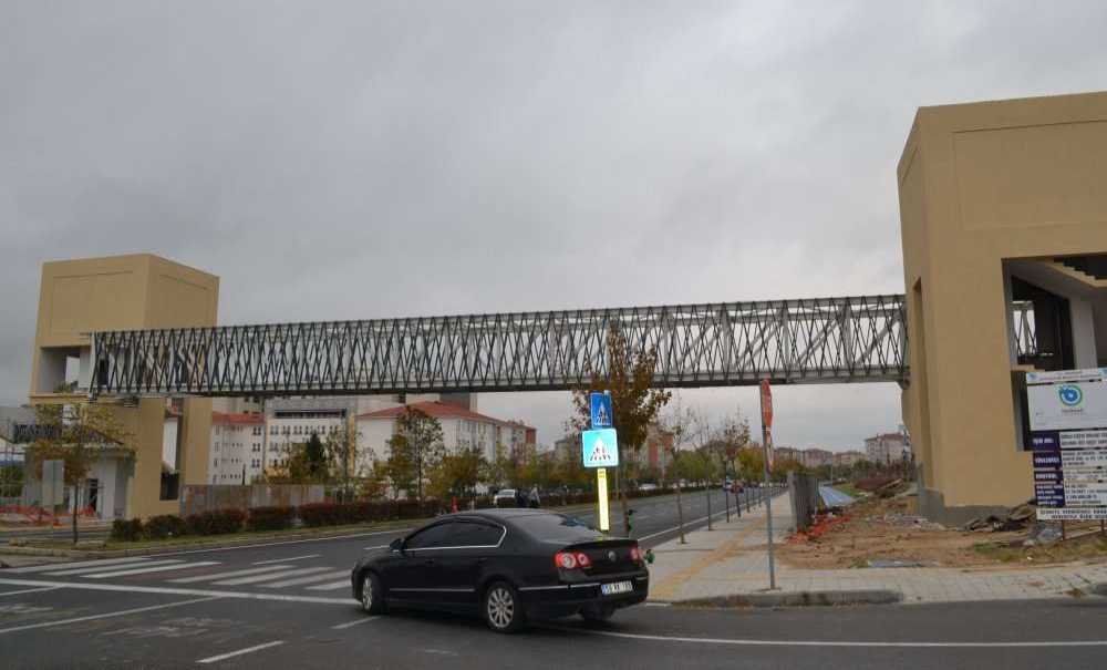 Asansörlü Üst Geçit Projesi'nde Sona Yaklaşıldı