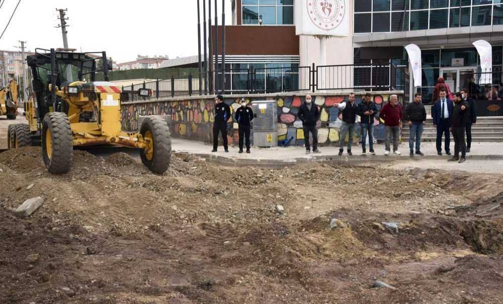 Asfalt Çalışmaları Devam Ediyor