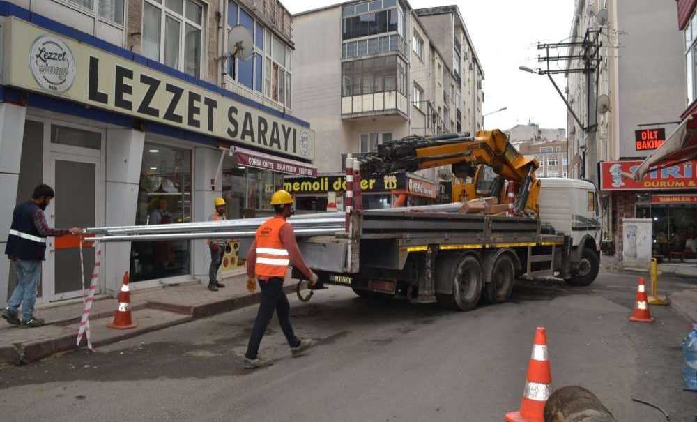 Tredaş Elektrik Direklerini Söktü!
