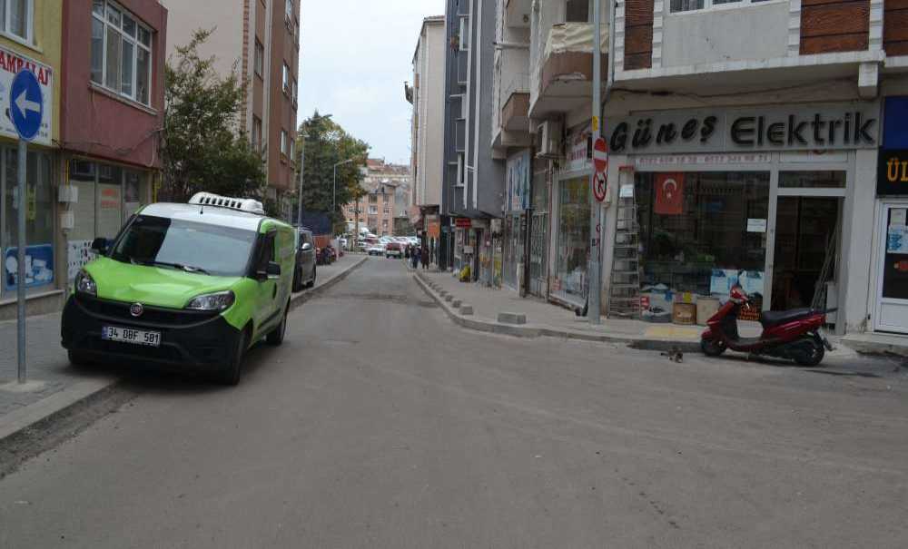 Tek Yöne Çevrilen Sokakta Sıkıntılar Şimdiden Başladı