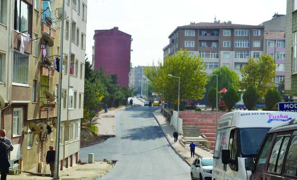 Günler Sonra Yol Trafiğe Açıldı