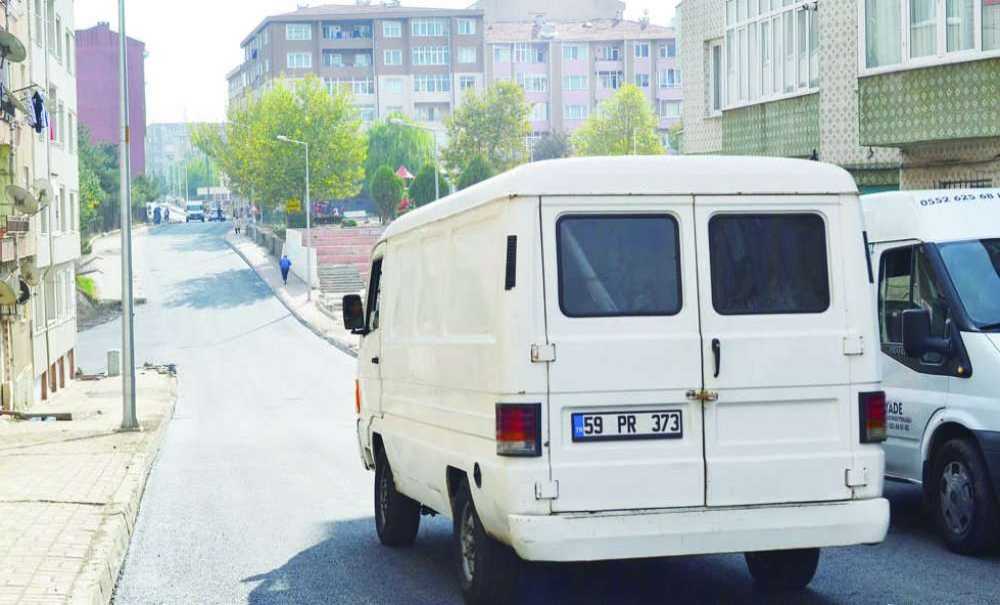Günler Sonra Yol Trafiğe Açıldı