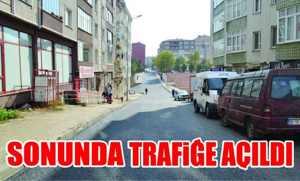 Günler Sonra Yol Trafiğe Açıldı